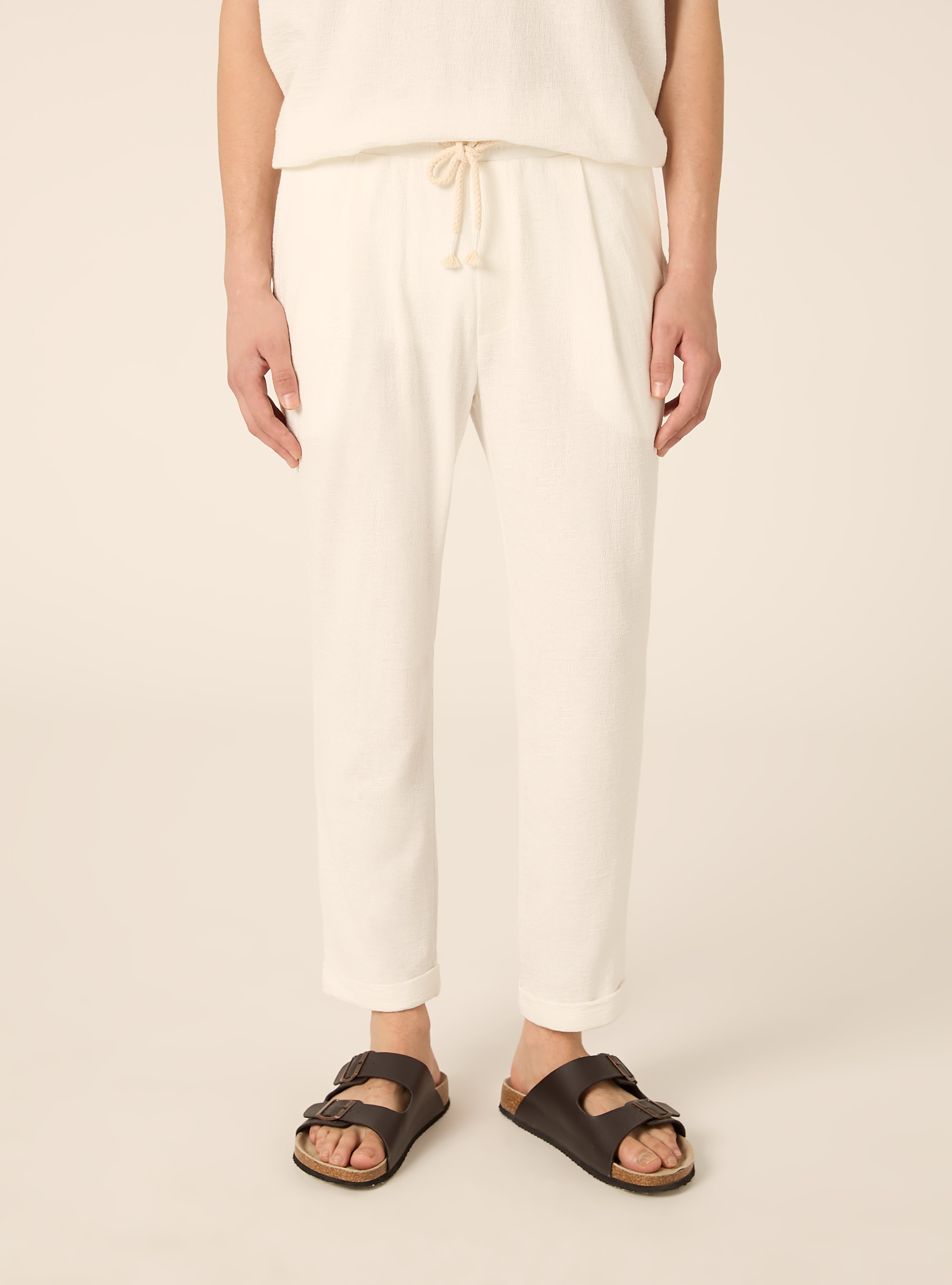 Pantaloni con  elastico in vita in jersey texture, WH2 WHITE