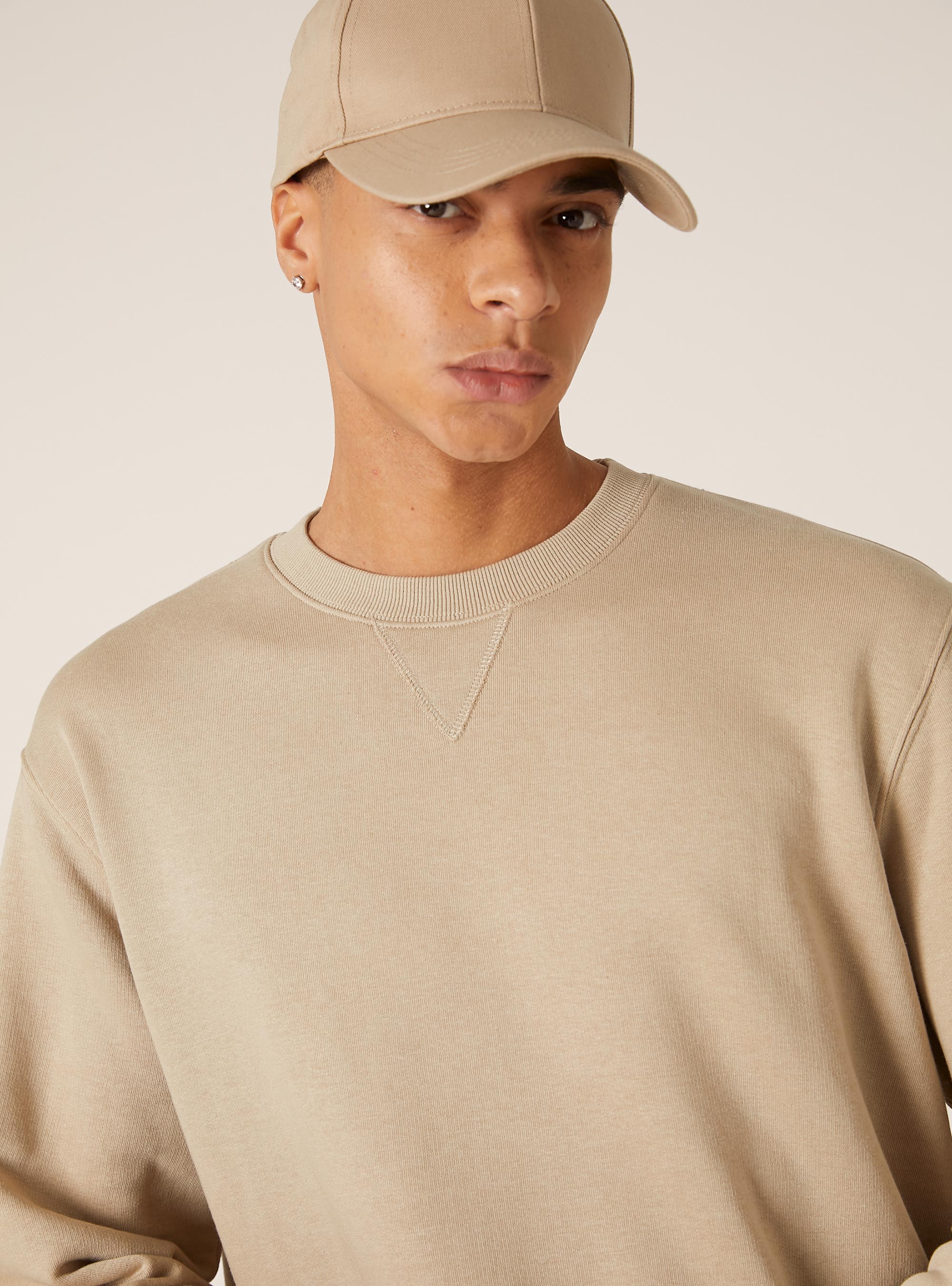 Sudadera de cuello redondo en color liso, BG2 BEIGE MEDIUM