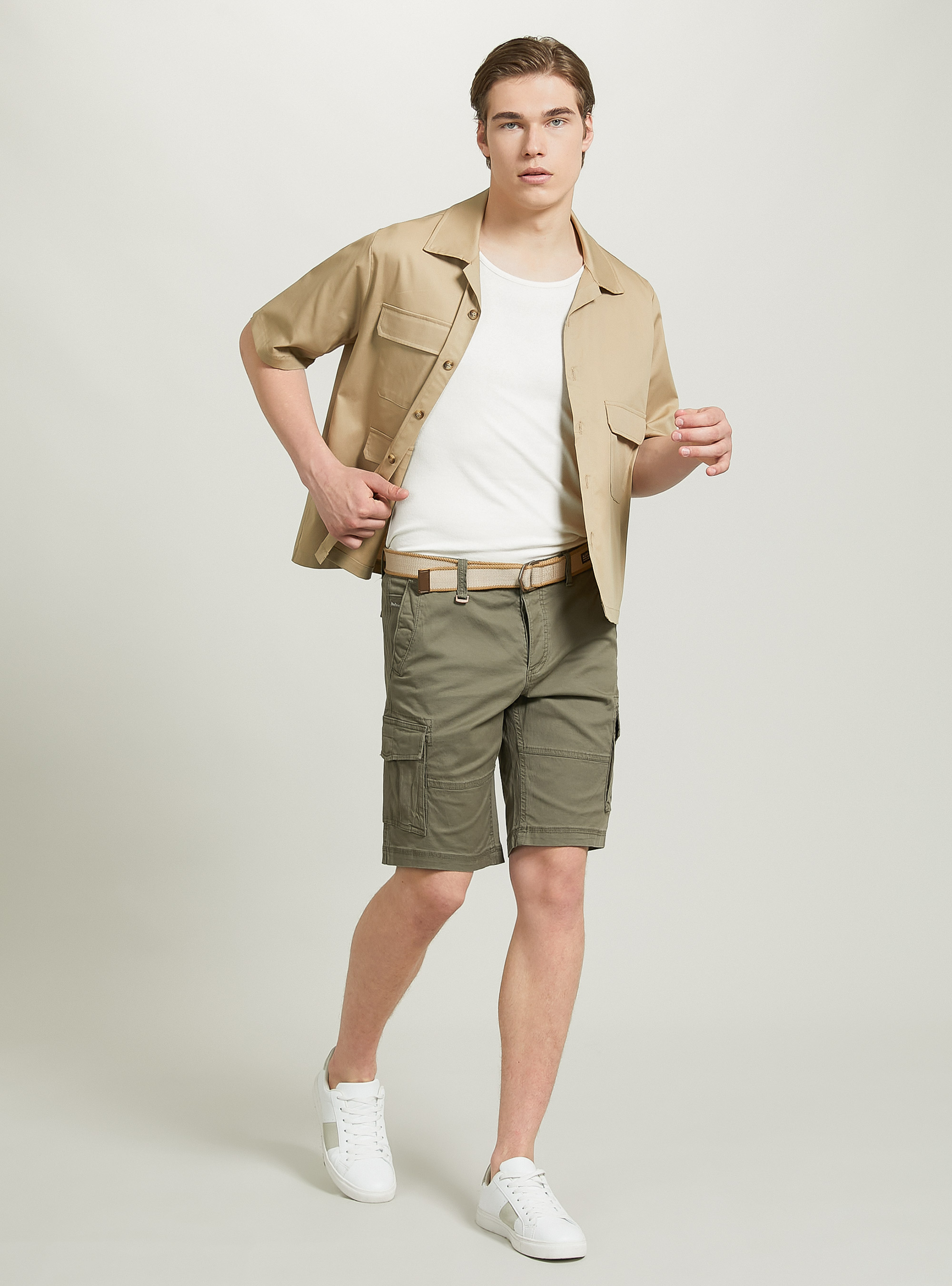 Cotton cargo bermuda with canvas belt, KY2 KAKY MEDIUM