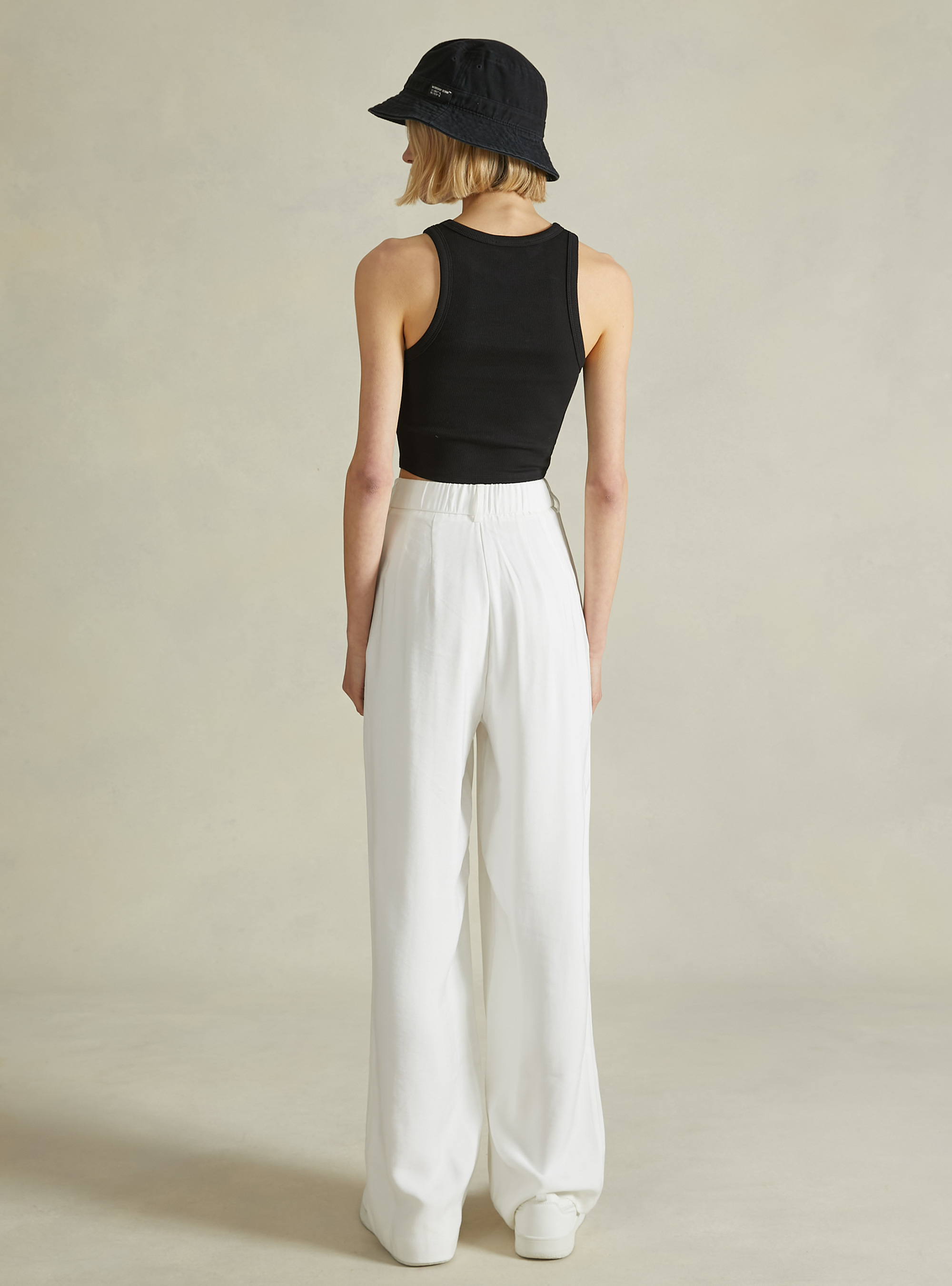 Cropped tank top in rib, BK1 BLACK