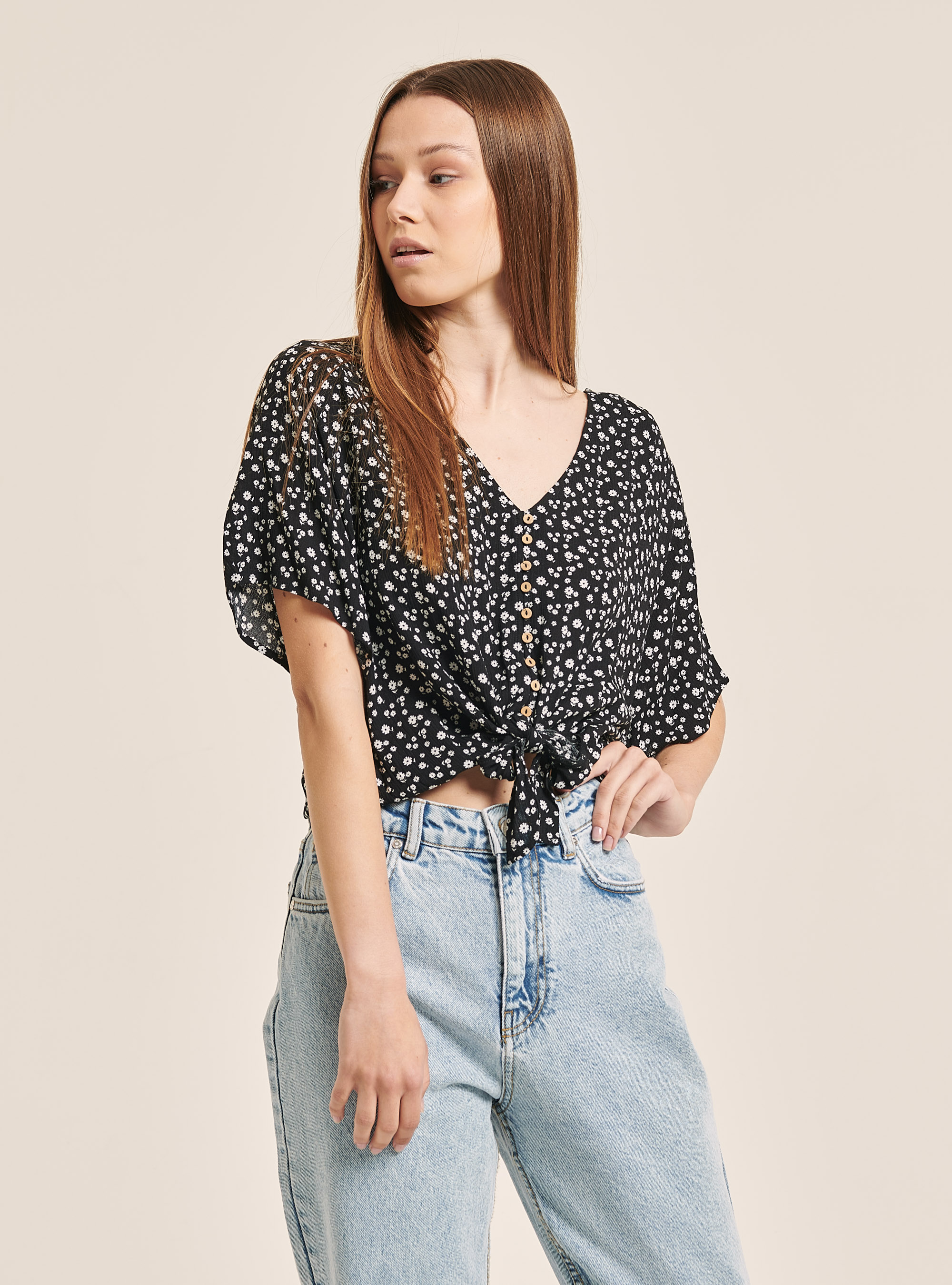 Bedrucktes Hemd mit Knoten, FLOWERS