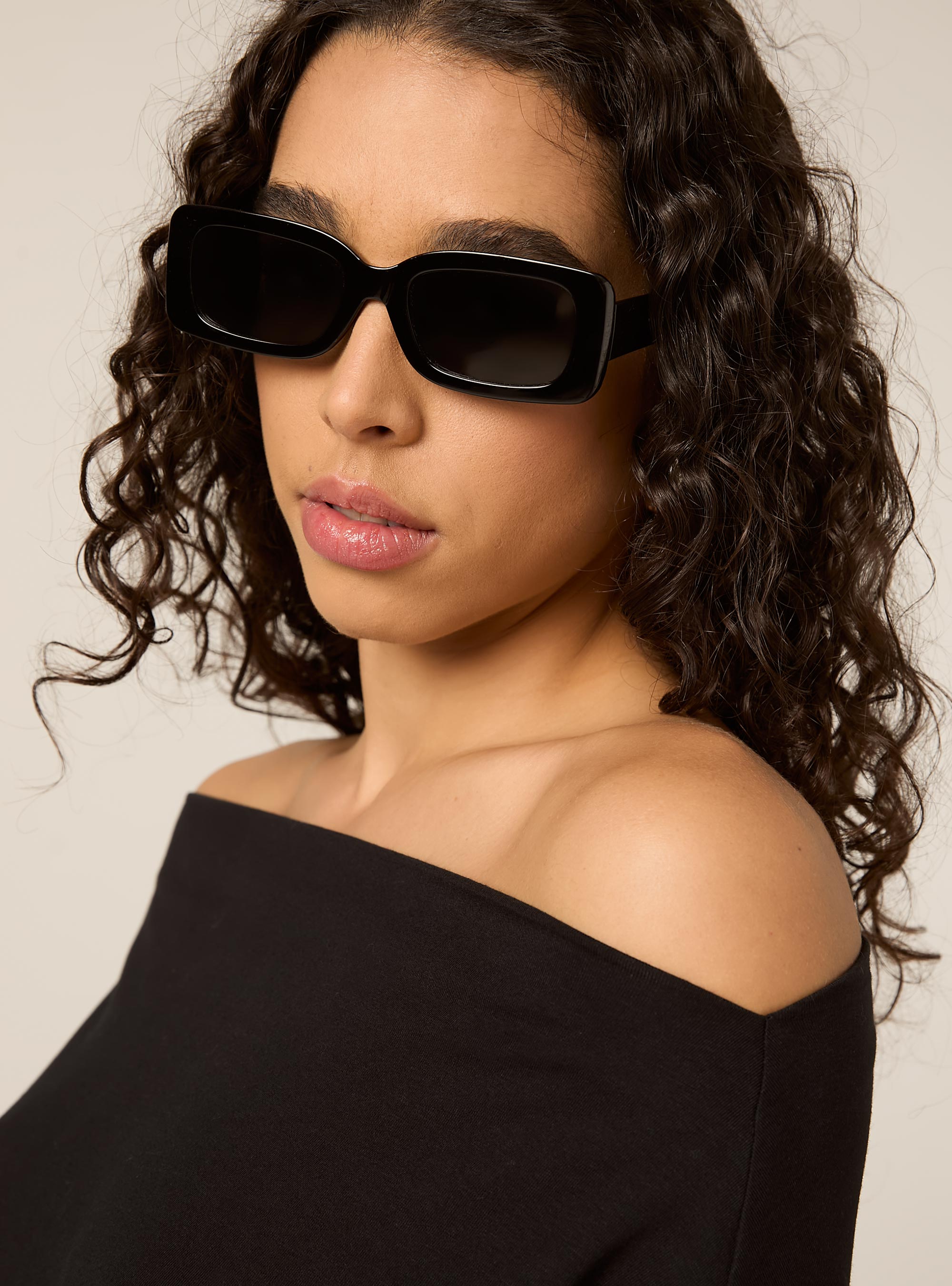 T-shirt a maniche lunghe asimmetrica, BK1 BLACK