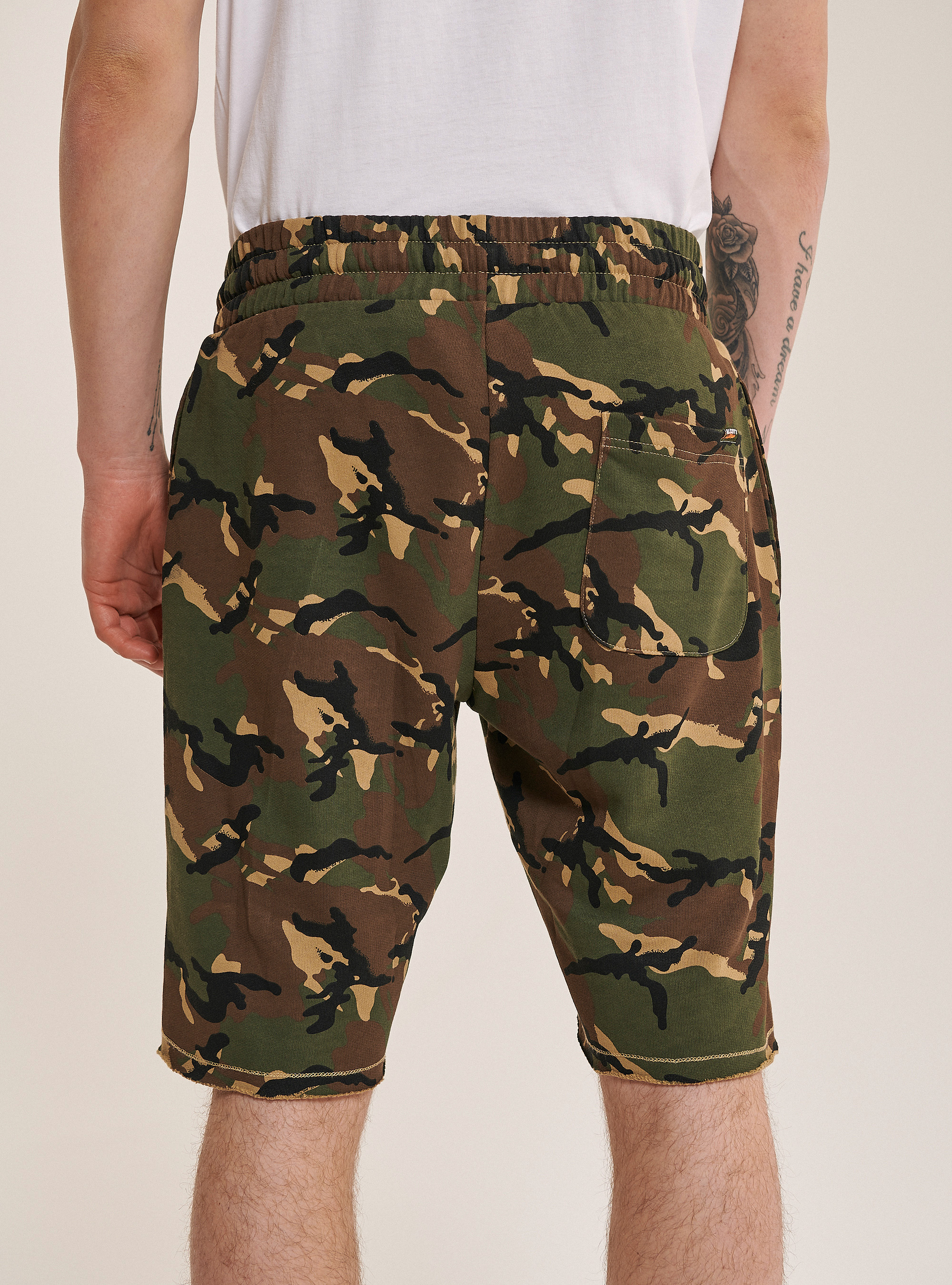 Cotton jogger bermuda shorts with print 