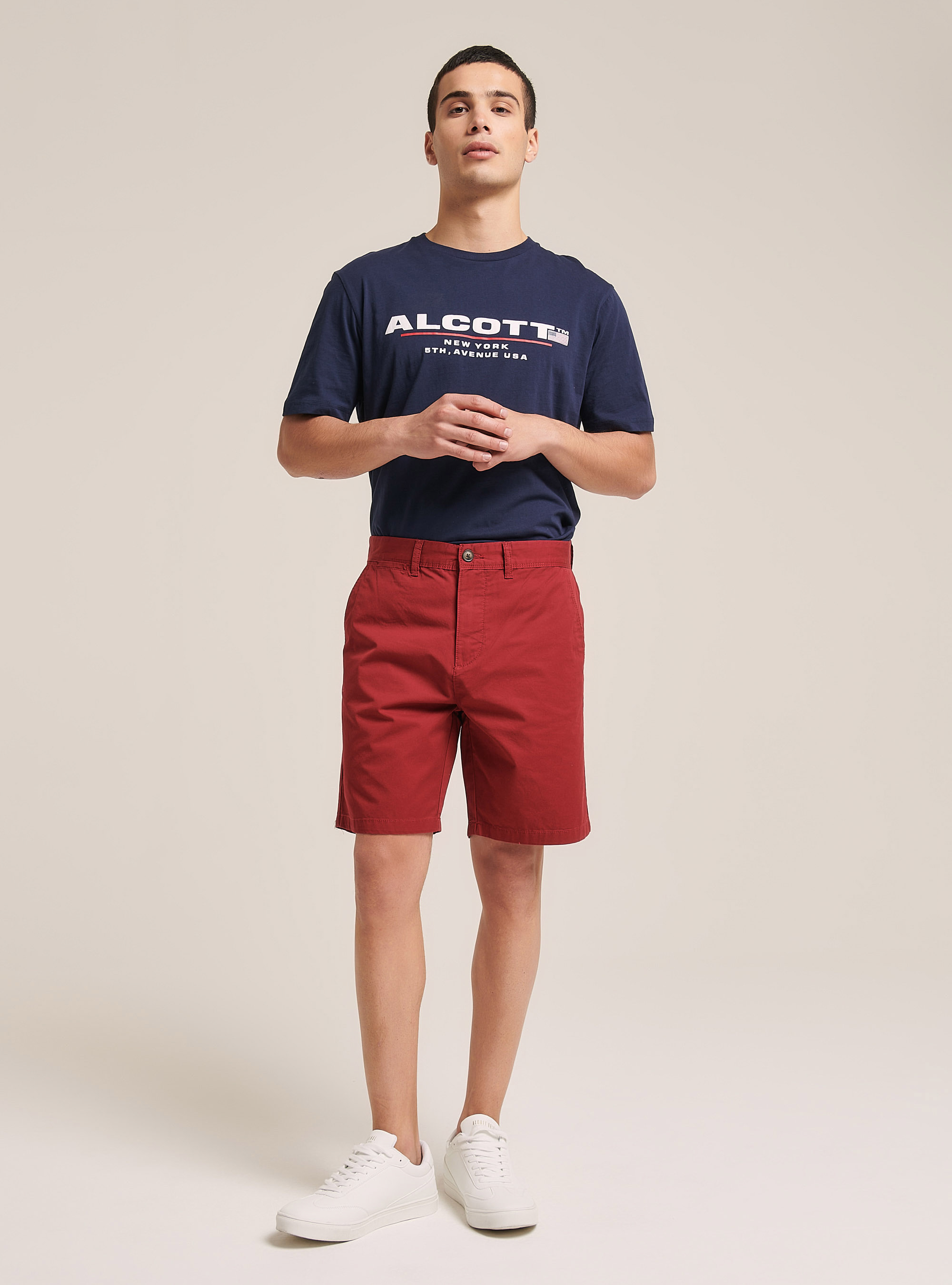 Bermudas de sarga de ajuste liso, BO2 BORDEAUX MEDIUM