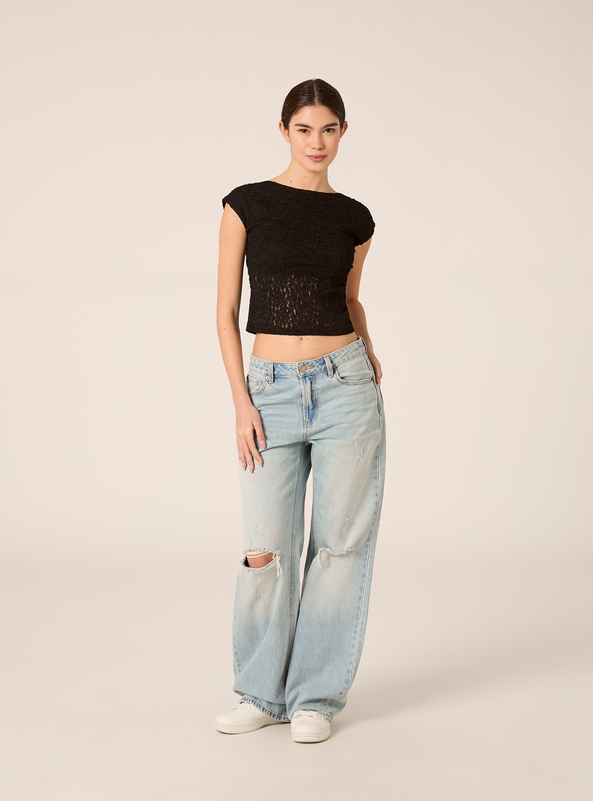 Maglietta in pizzo con schiena scoperta, BK1 BLACK