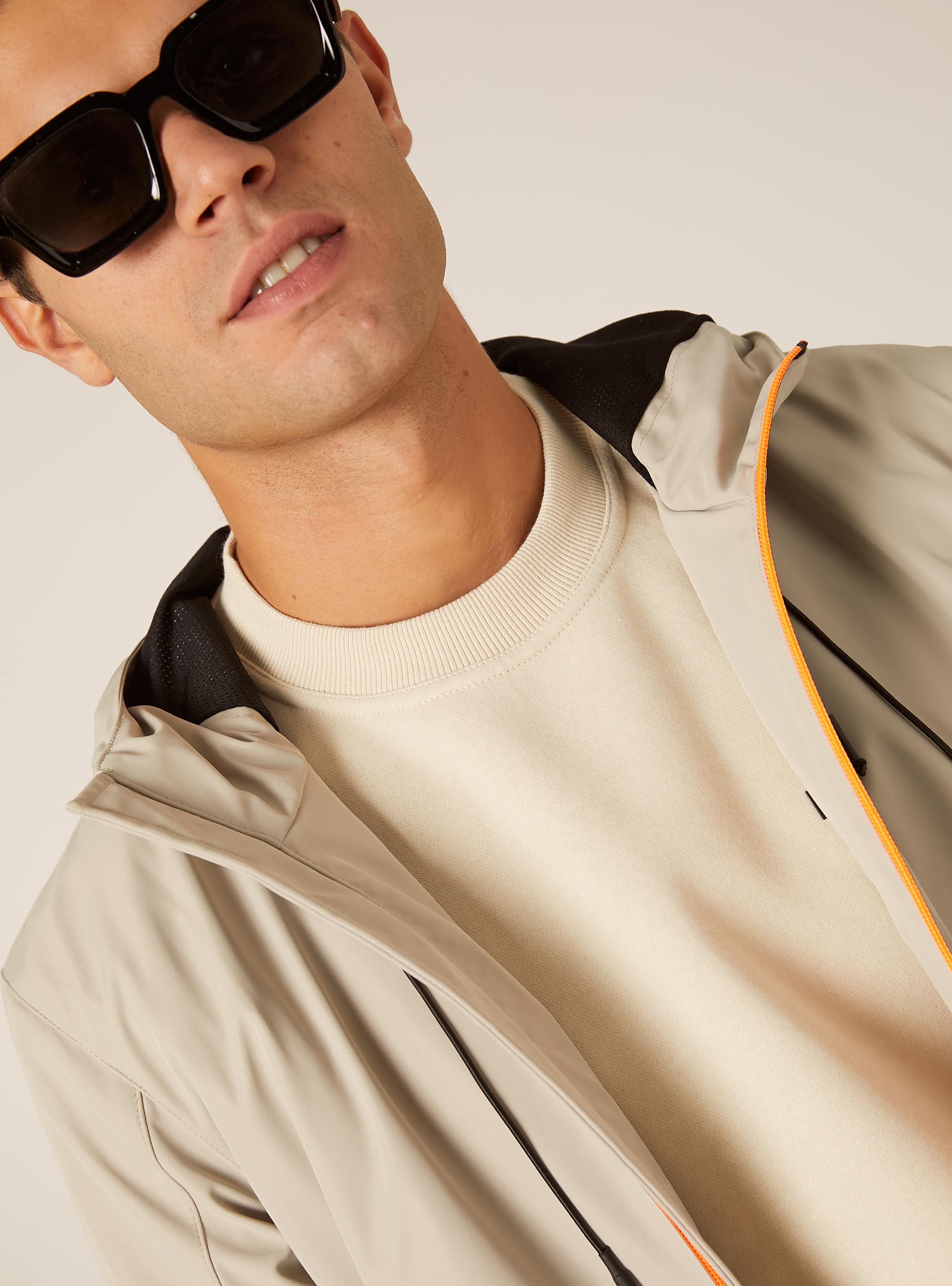 Blouson coupe-vent à capuche, CR3 CREAM LIGHT