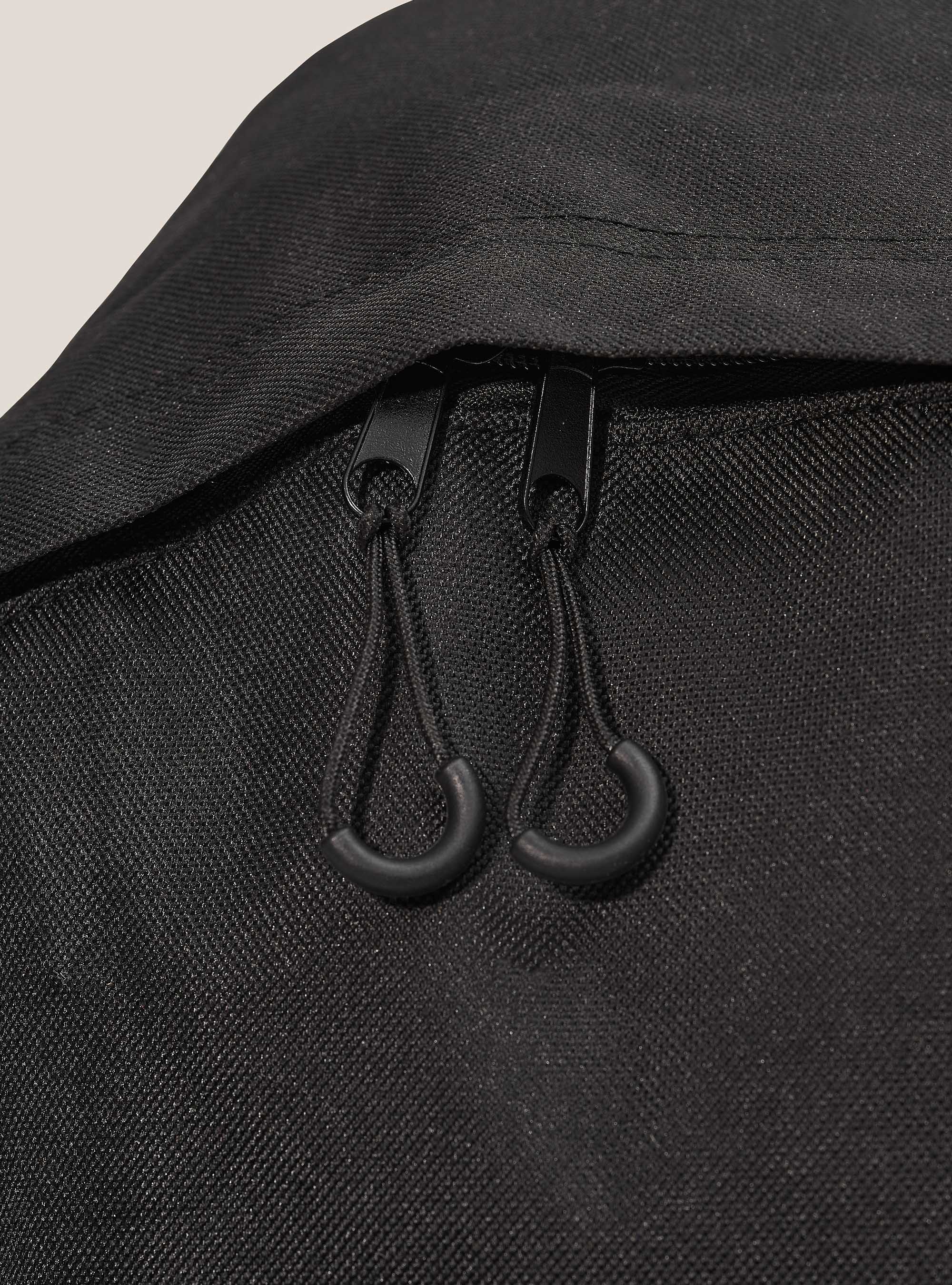 One color basic backpack, BLACK