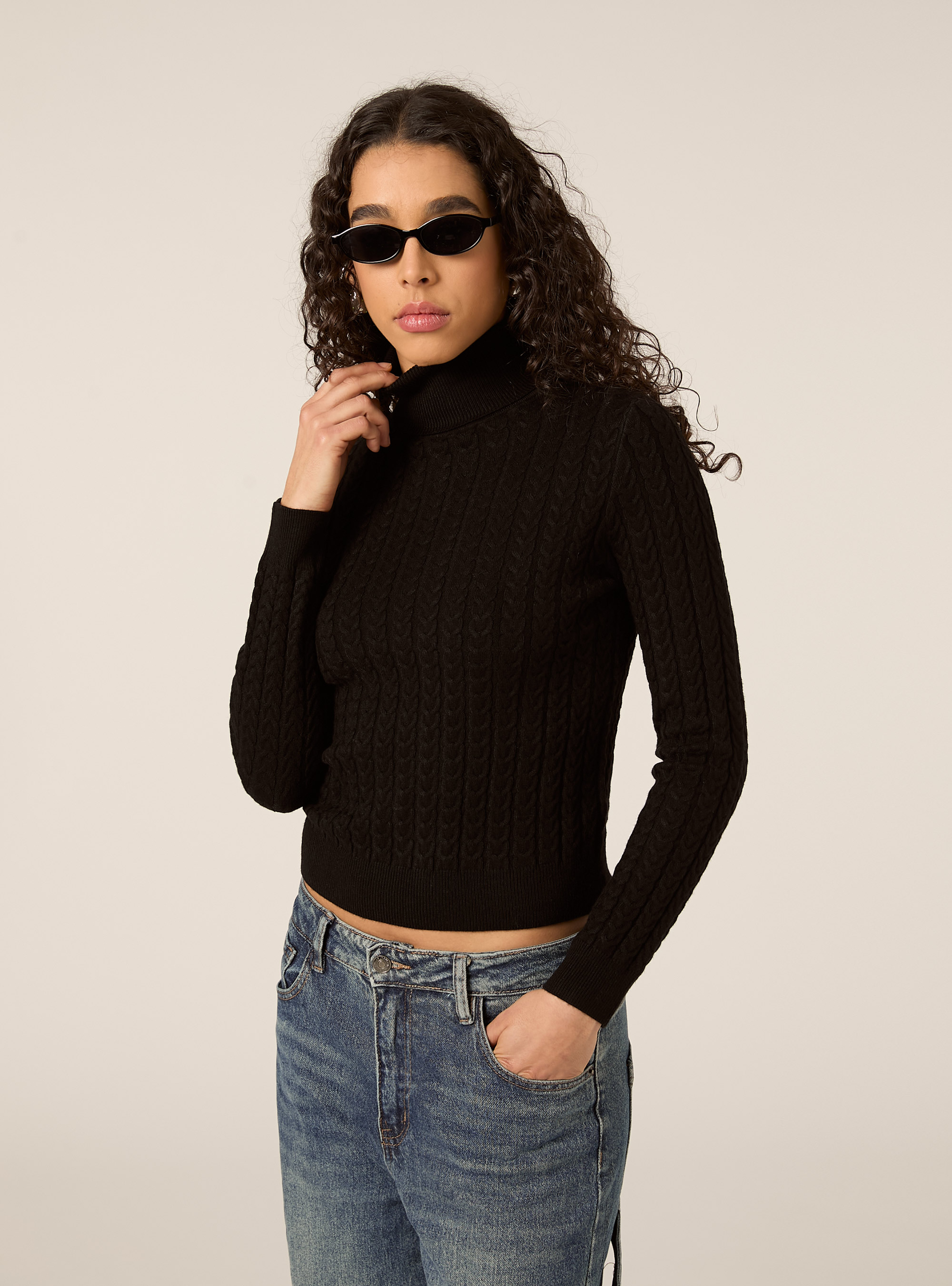 Maglia collo alto a trecce, BK1 BLACK